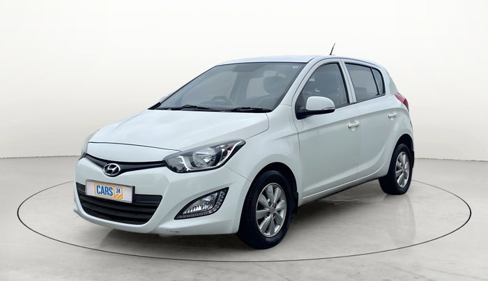 2014 Hyundai i20 SPORTZ 1.4 AT, Petrol, Automatic, 62,490 km, Left Front Diagonal