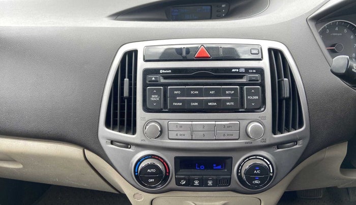 2014 Hyundai i20 SPORTZ 1.4 AT, Petrol, Automatic, 62,490 km, Infotainment System