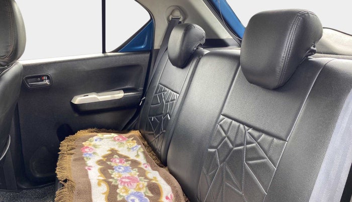 2017 Maruti IGNIS DELTA 1.2, Petrol, Manual, 75,061 km, Right Side Rear Door Cabin
