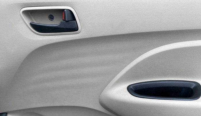 2019 Hyundai NEW SANTRO ERA, Petrol, Manual, 99,459 km, Driver Side Door Panels Control