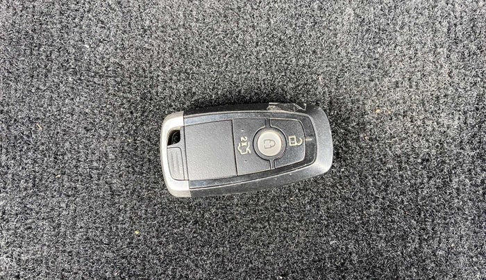 2020 Ford New Figo TITANIUM 1.2 PETROL MT, Petrol, Manual, 61,396 km, Key Close Up