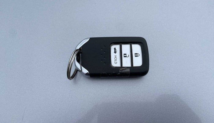 2019 Honda Amaze 1.2L I-VTEC V CVT, Petrol, Automatic, 34,801 km, Key Close Up