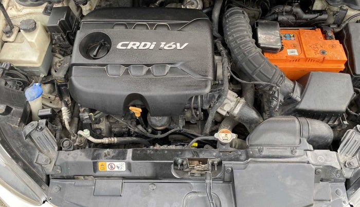 2015 Hyundai New Elantra 1.6 SX AT DIESEL, Diesel, Automatic, 92,770 km, Open Bonet