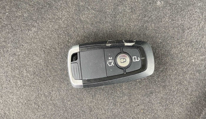 2019 Ford FREESTYLE TITANIUM 1.2 PETROL, Petrol, Manual, 26,097 km, Key Close Up