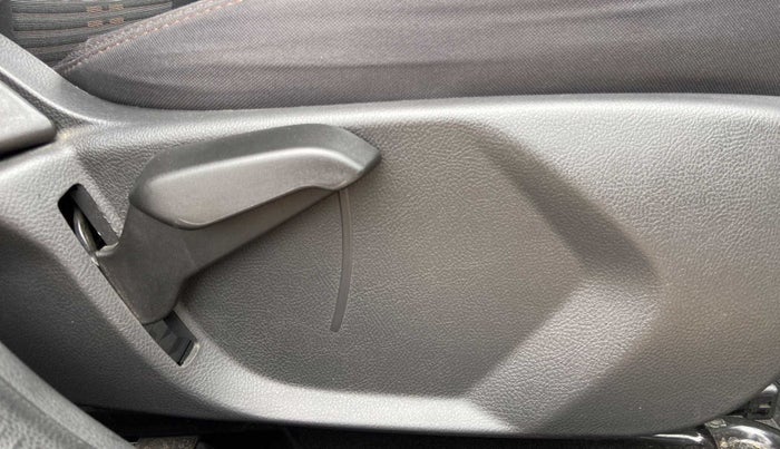 2019 Ford FREESTYLE TITANIUM 1.2 PETROL, Petrol, Manual, 26,097 km, Driver Side Adjustment Panel