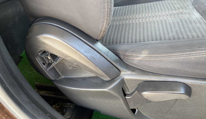 2021 Ford FREESTYLE TITANIUM 1.2 PETROL, Petrol, Manual, 28,910 km, Driver Side Adjustment Panel