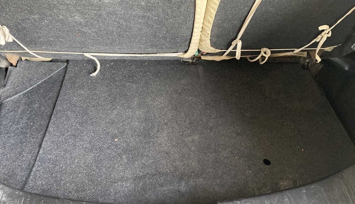 2017 Maruti Wagon R 1.0 VXI AMT, Petrol, Automatic, 34,778 km, Boot Inside