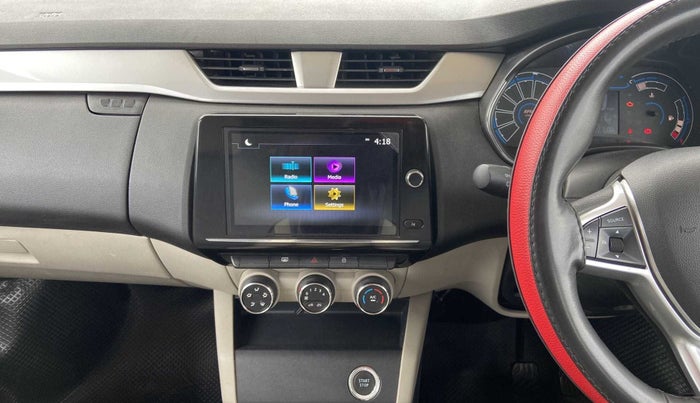 2022 Renault TRIBER RXZ AMT, Petrol, Automatic, 15,871 km, Infotainment System