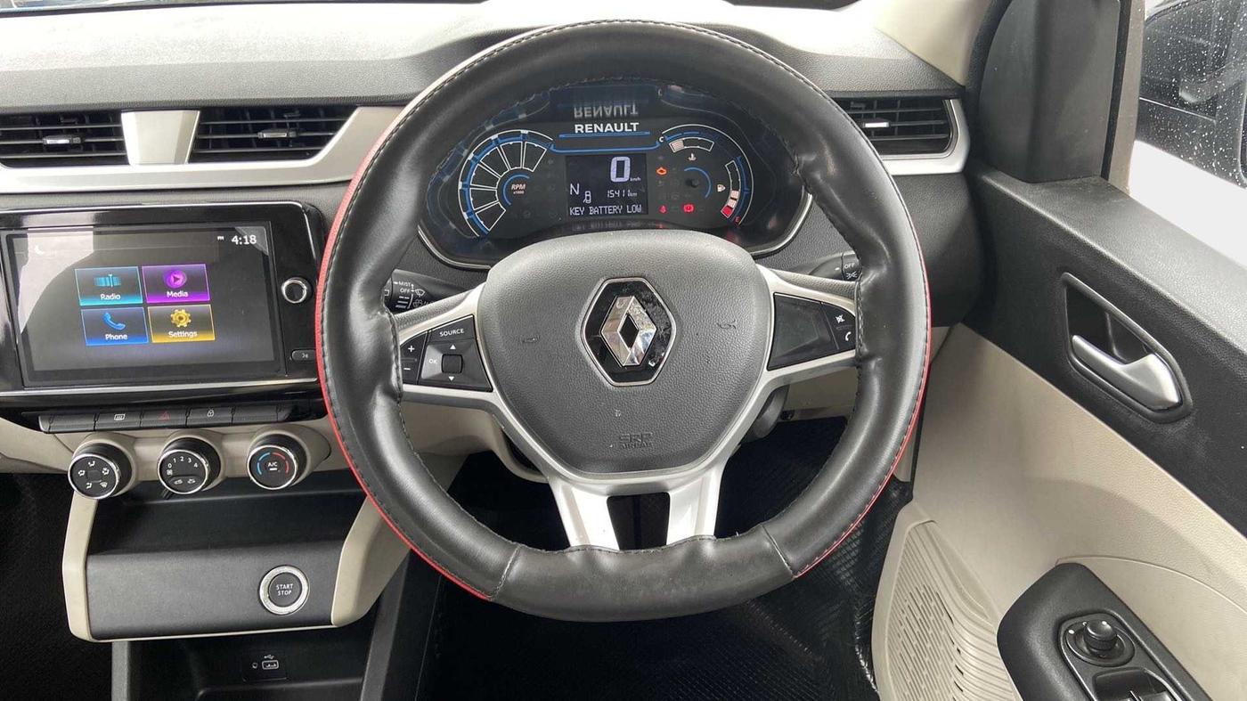 2022 Renault TRIBER RXZ AMT, Petrol, Automatic, 15,871 km, Steering Wheel Close Up