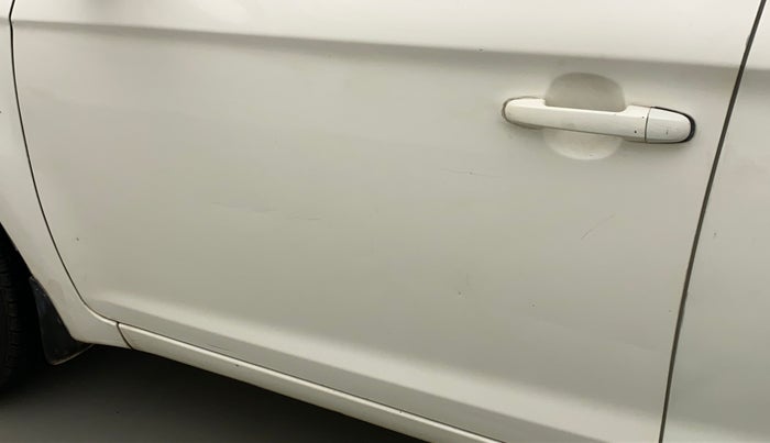 2012 Hyundai i20 SPORTZ 1.2, Petrol, Manual, 1,03,781 km, Front passenger door - Slightly dented