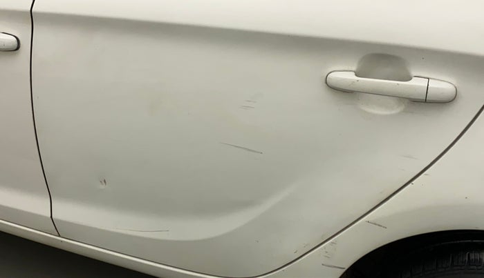 2012 Hyundai i20 SPORTZ 1.2, Petrol, Manual, 1,03,781 km, Rear left door - Slightly dented