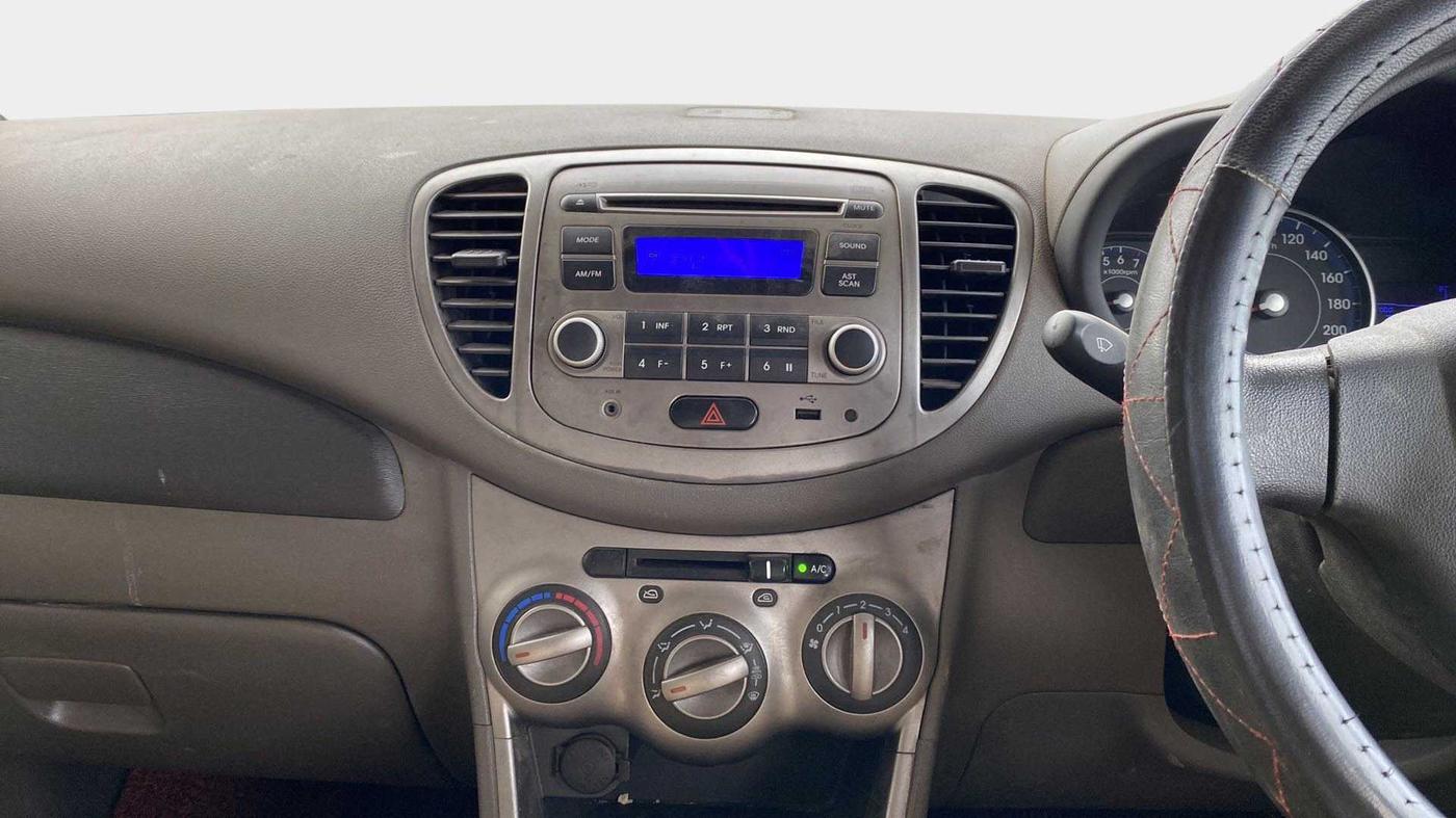 2012 Hyundai i10 MAGNA 1.2, Petrol, Manual, 29,393 km, Air Conditioner