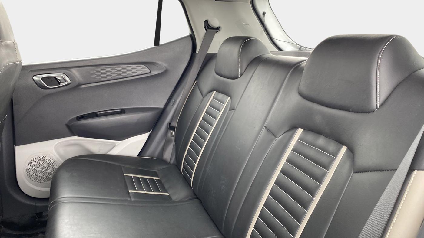2019 Hyundai GRAND I10 NIOS SPORTZ AMT 1.2 KAPPA VTVT, Petrol, Automatic, 27,613 km, Right Side Rear Door Cabin