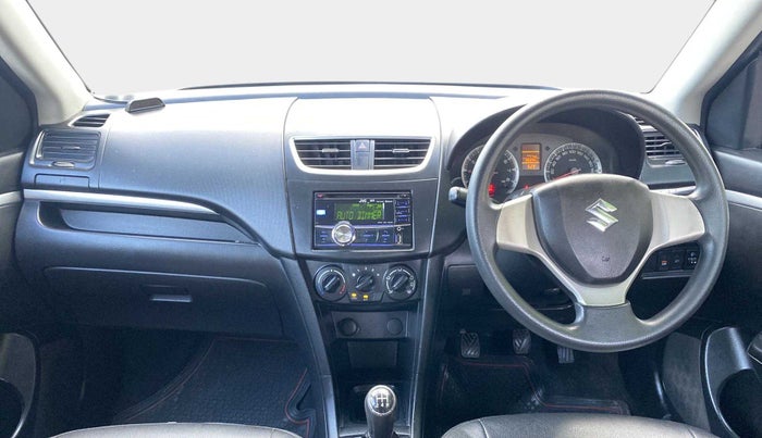 2014 Maruti Swift VXI, Petrol, Manual, 95,268 km, Dashboard
