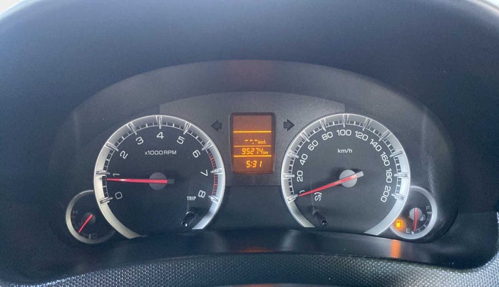 2014 Maruti Swift VXI, Petrol, Manual, 95,268 km, Odometer Image