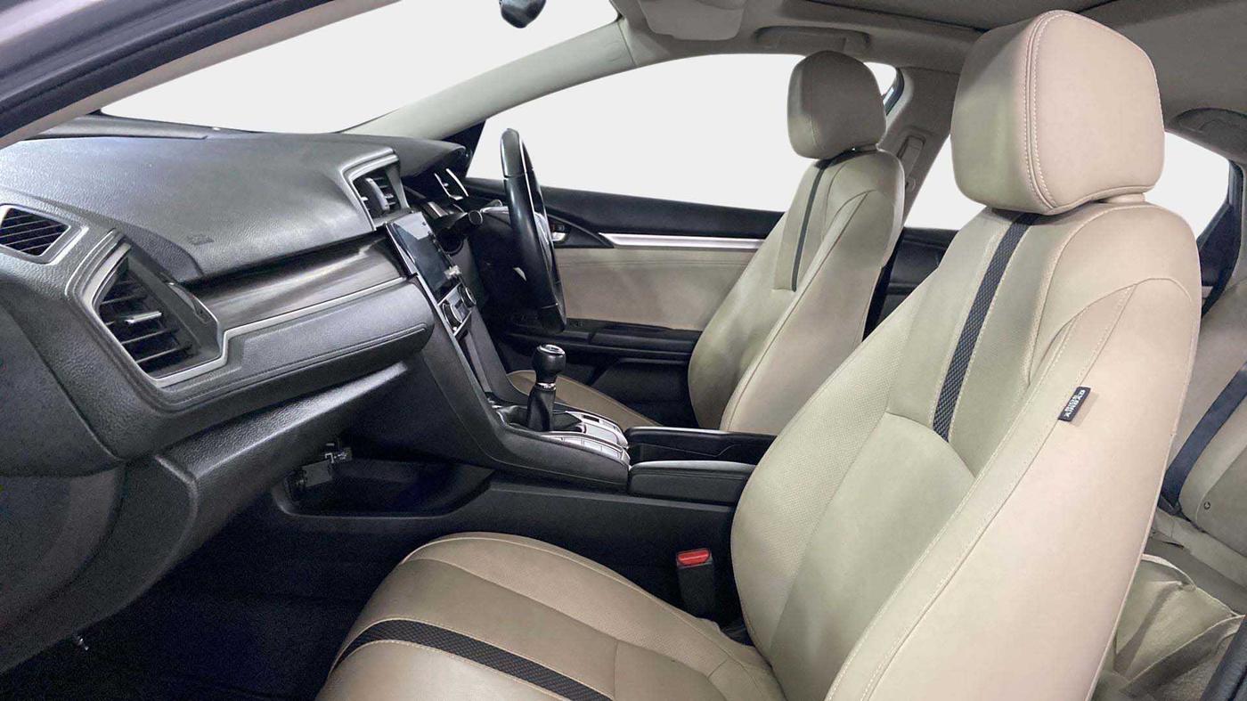 2020 Honda Civic 1.6L I-DTEC ZX MT, Diesel, Manual, 23,614 km, Right Side Front Door Cabin