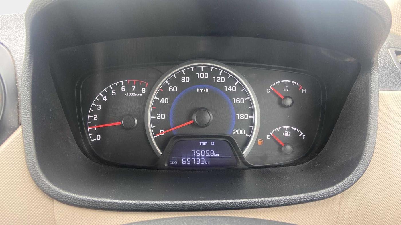 2017 Hyundai Grand i10 SPORTZ (O) 1.2 KAPPA VTVT, Petrol, Manual, 65,730 km, Odometer Image