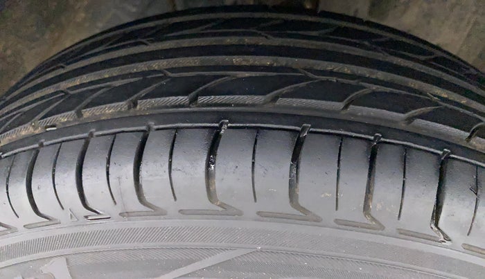 2018 Datsun Go Plus T, Petrol, Manual, 14,668 km, Right Front Tyre Tread