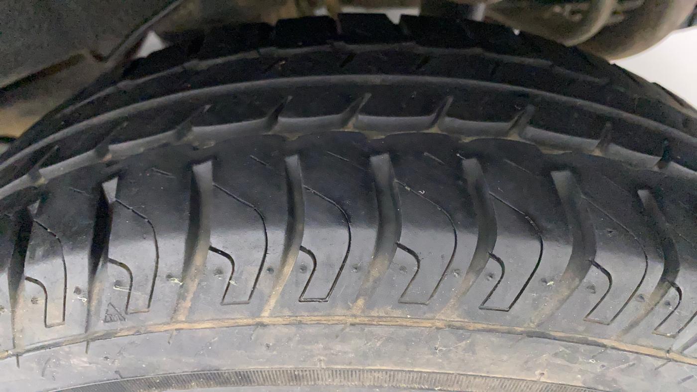 2018 Datsun Go Plus T, Petrol, Manual, 14,668 km, Left Rear Tyre Tread