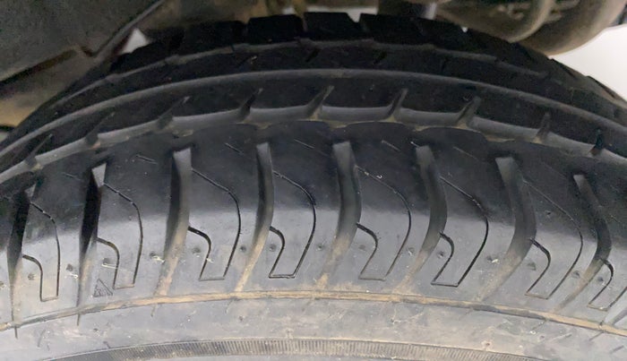 2018 Datsun Go Plus T, Petrol, Manual, 14,668 km, Left Rear Tyre Tread