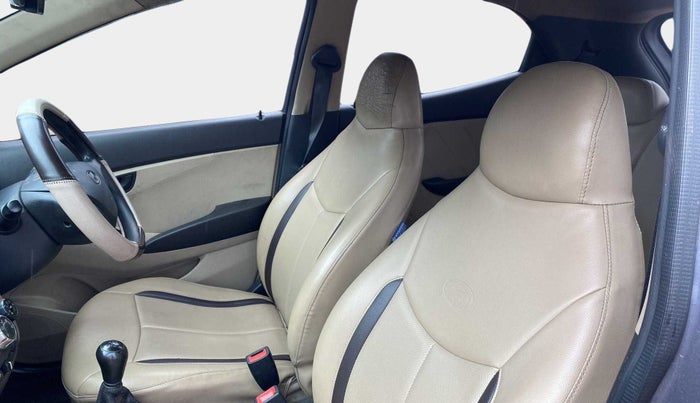 2018 Hyundai Eon MAGNA +, Petrol, Manual, 44,895 km, Right Side Front Door Cabin