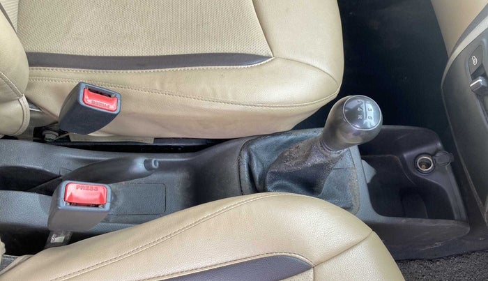 2018 Hyundai Eon MAGNA +, Petrol, Manual, 44,895 km, Gear Lever