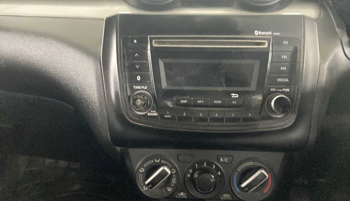 2019 Maruti Swift VXI, Petrol, Manual, 19,333 km, Infotainment system - Button has minor damage