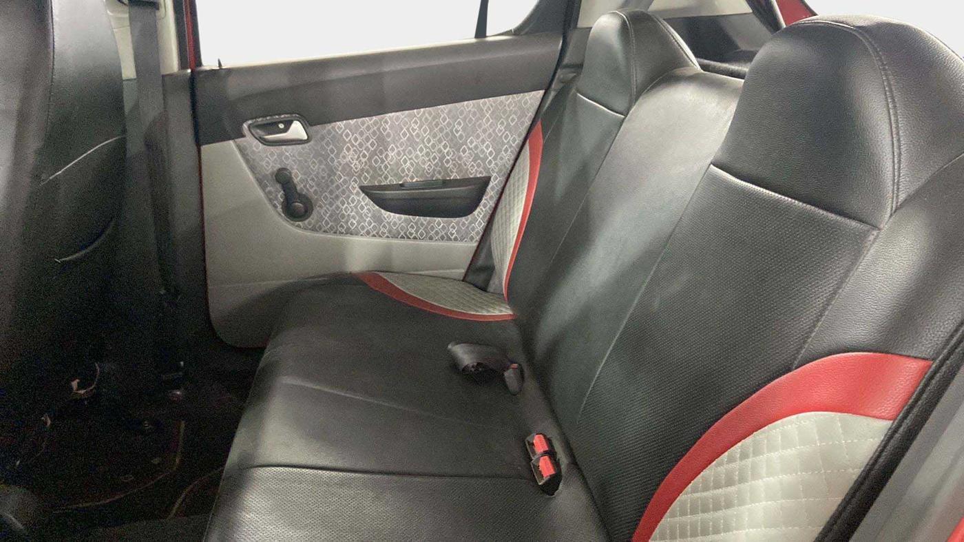 2016 Maruti Alto 800 LXI, Petrol, Manual, 31,364 km, Right Side Rear Door Cabin