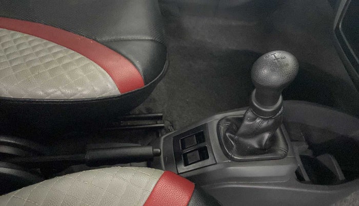 2016 Maruti Alto 800 LXI, Petrol, Manual, 31,364 km, Gear Lever