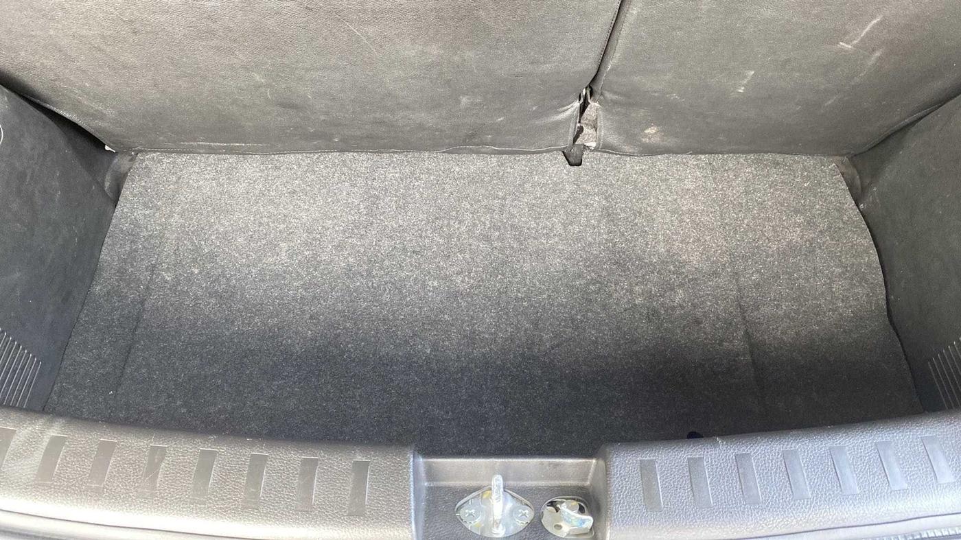 2016 Maruti Swift VXI, Petrol, Manual, 64,239 km, Boot Inside
