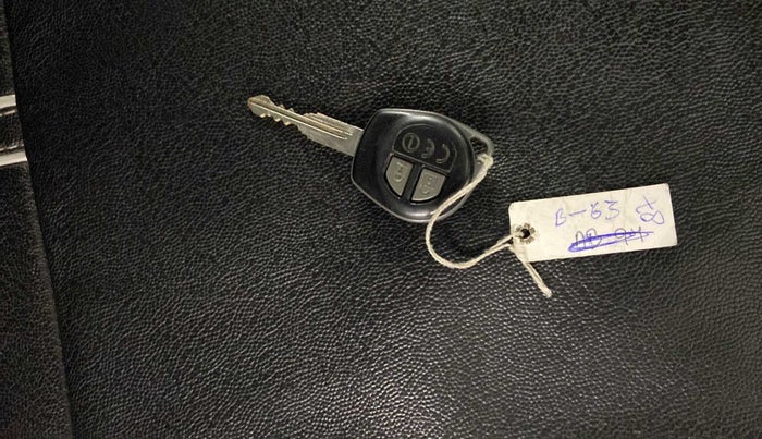 2016 Maruti Baleno DELTA PETROL 1.2, Petrol, Manual, 30,092 km, Key Close Up
