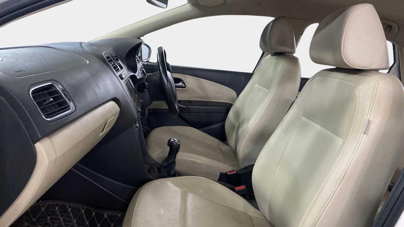 2018 Skoda Rapid STYLE 1.5 TDI AT, Diesel, Automatic, 59,030 km, Right Side Front Door Cabin