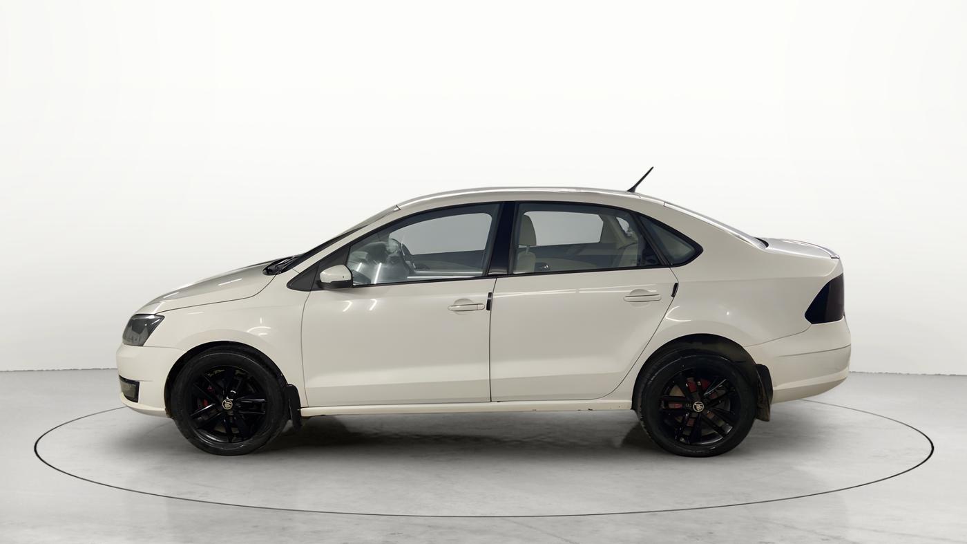 2018 Skoda Rapid STYLE 1.5 TDI AT, Diesel, Automatic, 59,030 km, Left Side