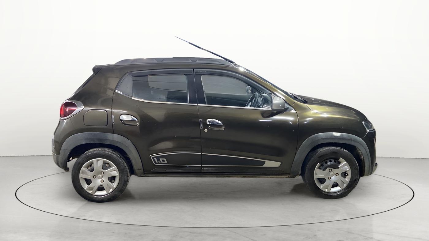 2020 Renault Kwid RXT 1.0 (O), Petrol, Manual, 56,988 km, Right Side View