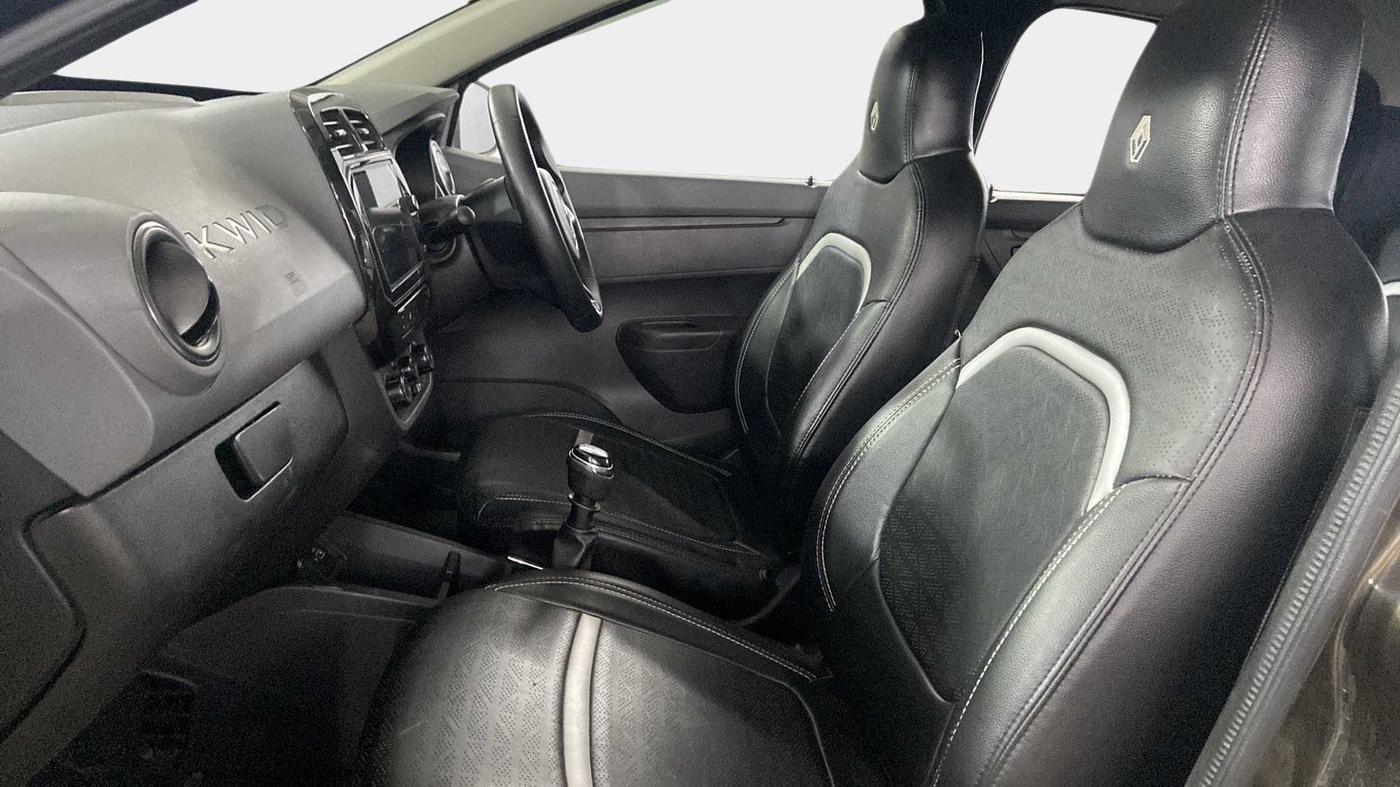 2020 Renault Kwid RXT 1.0 (O), Petrol, Manual, 56,988 km, Right Side Front Door Cabin