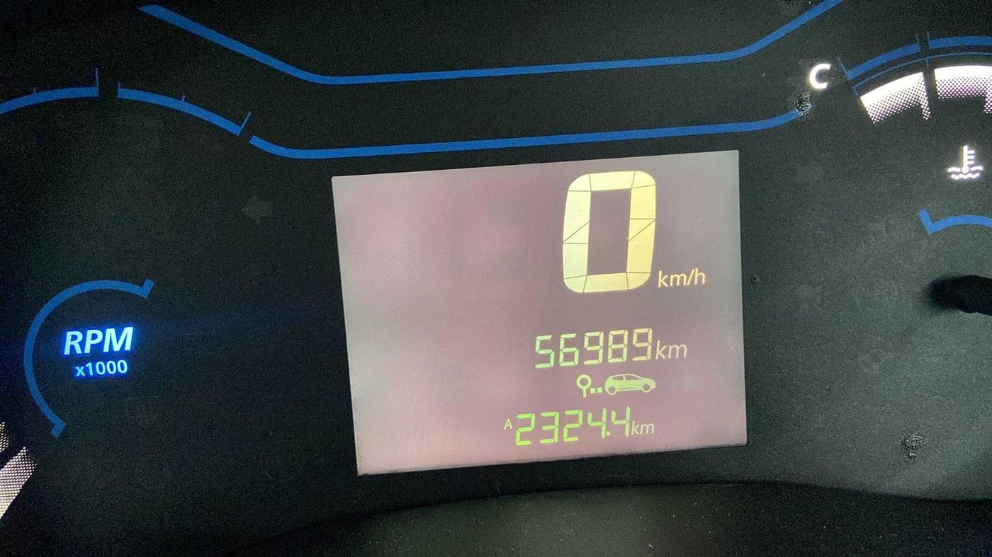 2020 Renault Kwid RXT 1.0 (O), Petrol, Manual, 56,988 km, Odometer Image