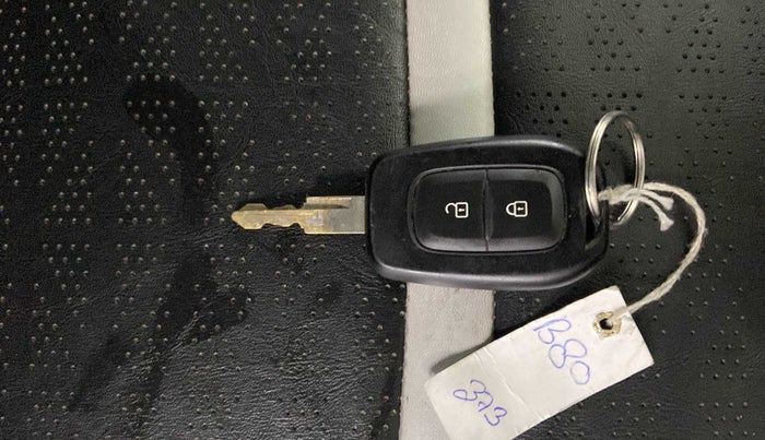 2020 Renault Kwid RXT 1.0 (O), Petrol, Manual, 56,988 km, Key Close Up