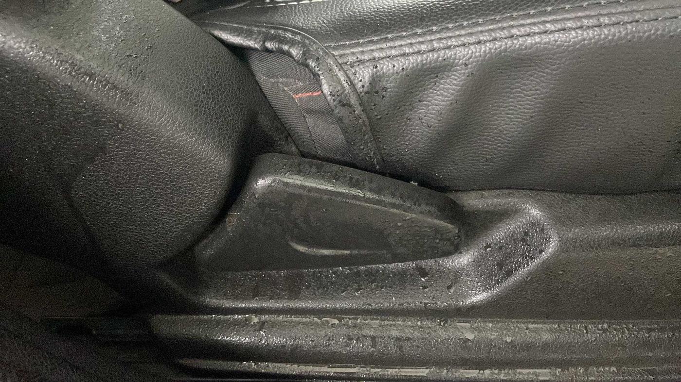 2020 Renault Kwid RXT 1.0 (O), Petrol, Manual, 56,988 km, Driver Side Adjustment Panel
