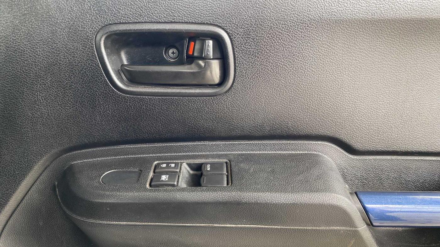 2021 Maruti IGNIS SIGMA 1.2, Petrol, Manual, 98,212 km, Driver Side Door Panels Control