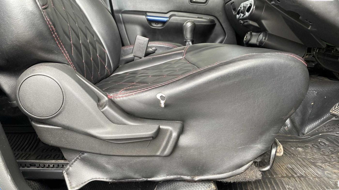 2021 Maruti IGNIS SIGMA 1.2, Petrol, Manual, 98,212 km, Driver Side Adjustment Panel