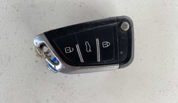 2021 Maruti IGNIS SIGMA 1.2, Petrol, Manual, 98,212 km, Key Close Up