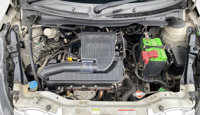 2015 Maruti Swift Dzire VXI, Petrol, Manual, 30,922 km, Open Bonet