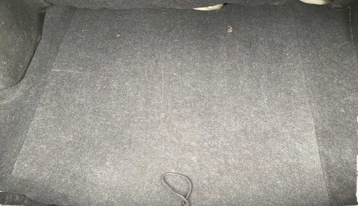 2015 Maruti Swift Dzire VXI, Petrol, Manual, 30,922 km, Boot Inside