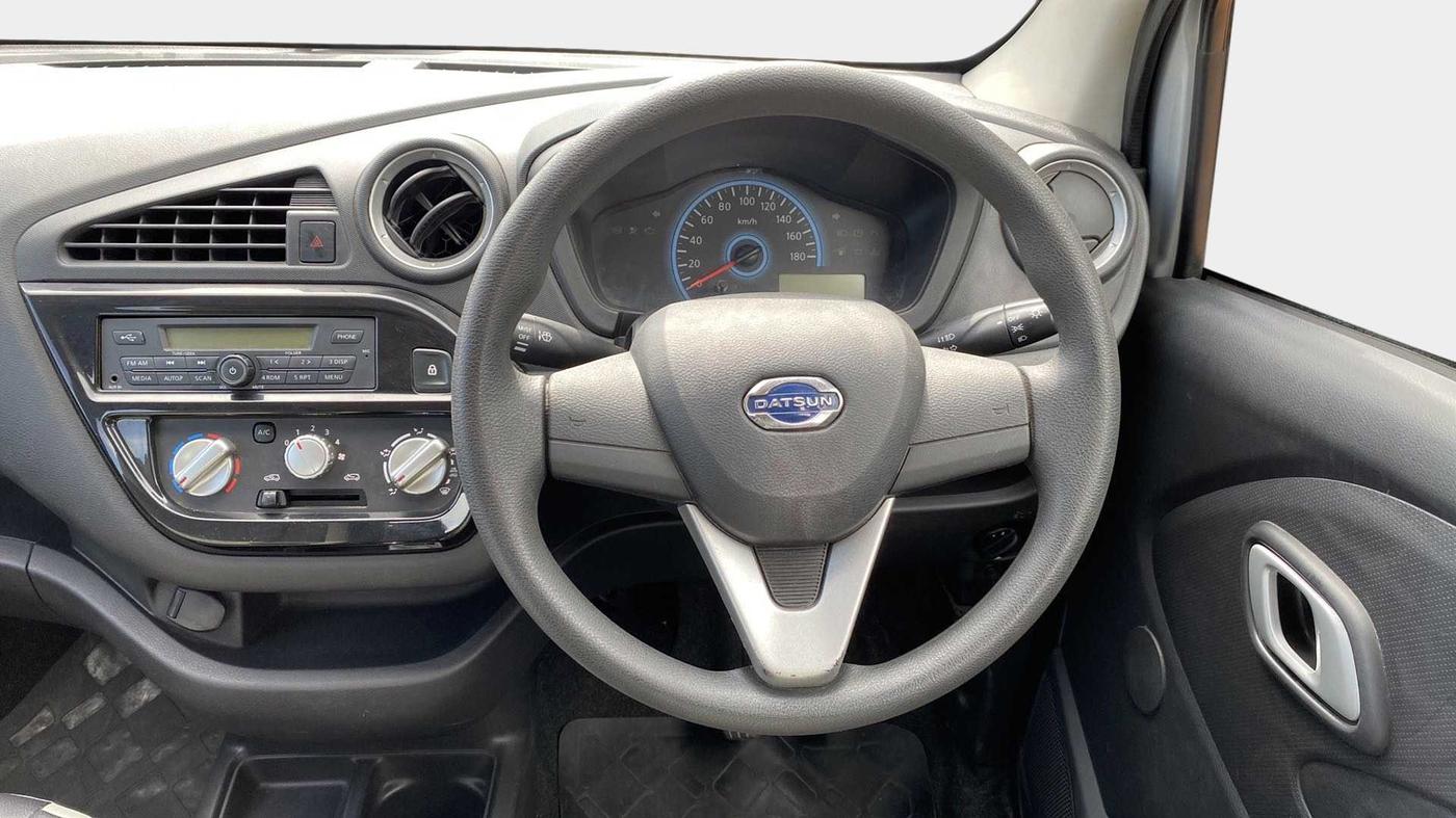 2018 Datsun Redi Go T(O) 1.0 AMT, Petrol, Automatic, 5,143 km, Steering Wheel Close Up