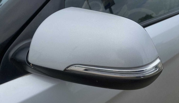 2016 Hyundai Creta SX PLUS 1.6 PETROL, Petrol, Manual, 60,647 km, Left rear-view mirror - Mirror motor not working