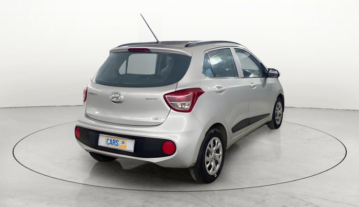 2017 Hyundai Grand i10 SPORTZ (O) 1.2 KAPPA VTVT, Petrol, Manual, 37,022 km, Right Back Diagonal