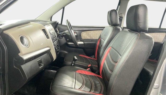 2016 Maruti Wagon R 1.0 VXI OPT, Petrol, Manual, 28,785 km, Right Side Front Door Cabin
