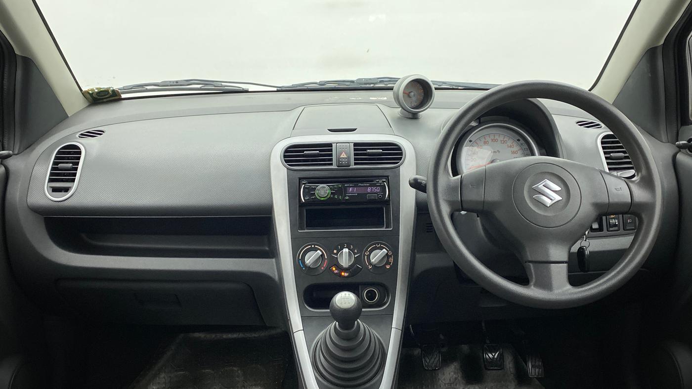 2010 Maruti Ritz VXI, Petrol, Manual, 79,984 km, Dashboard