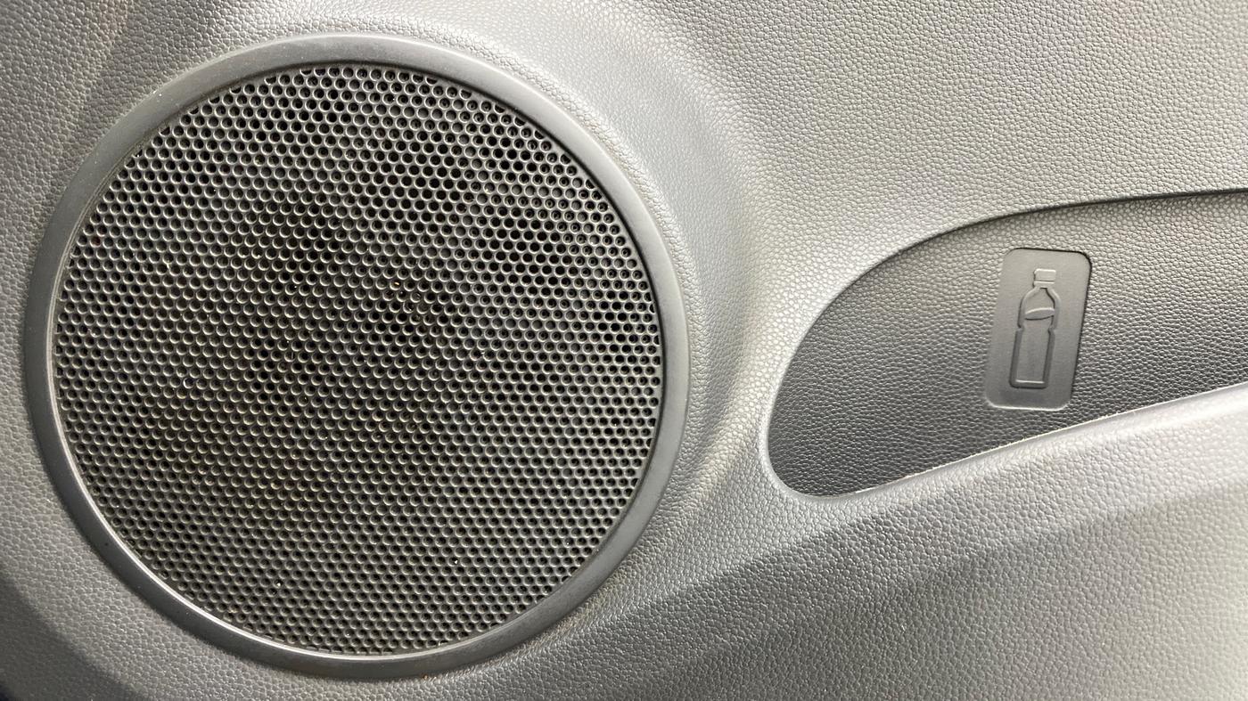 2010 Maruti Ritz VXI, Petrol, Manual, 79,984 km, Speaker