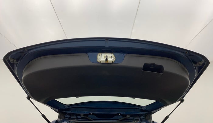 2010 Maruti Ritz VXI, Petrol, Manual, 79,984 km, Boot Door Open